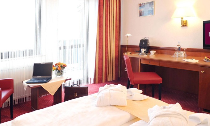 Bad Duerkheim House | Standard Single Room Bath / WC - MERCURE Hotel Bad Dürkheim an der Salinen