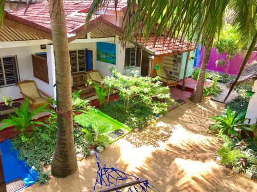 Pottuvil Division 2 Hotel | Star Rest Beach Hotel