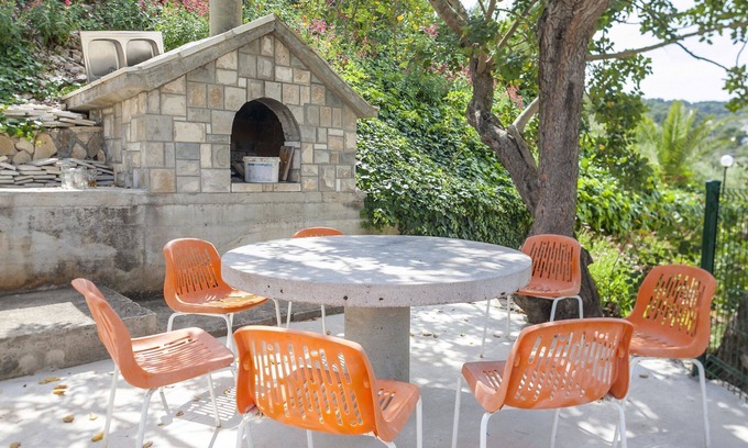 Stomorska Villa | Star - With Swimming Pool - A6