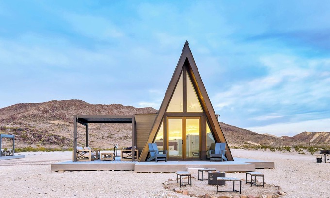 Study Butte-Terlingua Apartment | Stardust Big Bend Luxury A-Frame#9 with a fab view