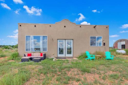 Claunch Apartment | Starry Sky and Serene Setting Rural New Mexico Gem