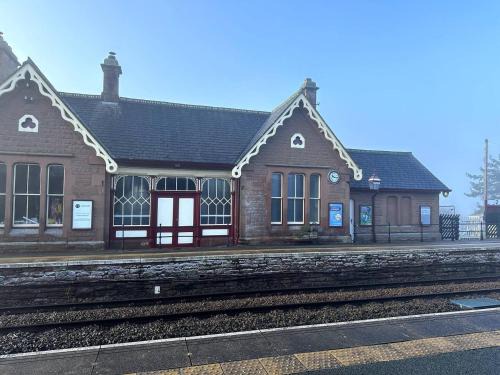 Langwathby House | Station Cottage 4 Bed Cottage Ev Free Parking