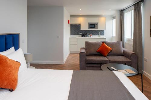 Middlesbrough Apartment | Station Suites Aparthotel