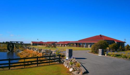 Hokitika Hotel | Stations Inn