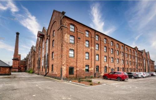 Winshill Apartment | Stay at 52 The Maltings, Burton on Trent - Modern One Bedroom Apartment