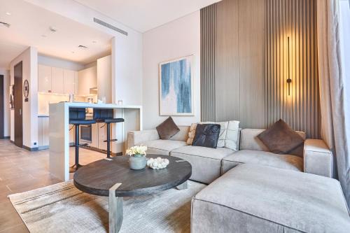 Nad Al Sheba Apartment | STAY BY LATINEM Luxury 1BR plus study Holiday Home CC 2408