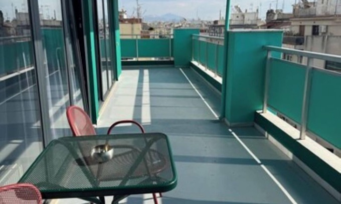 Thessaloniki City Centre Hotel | STAY Hybrid Youth Hostel