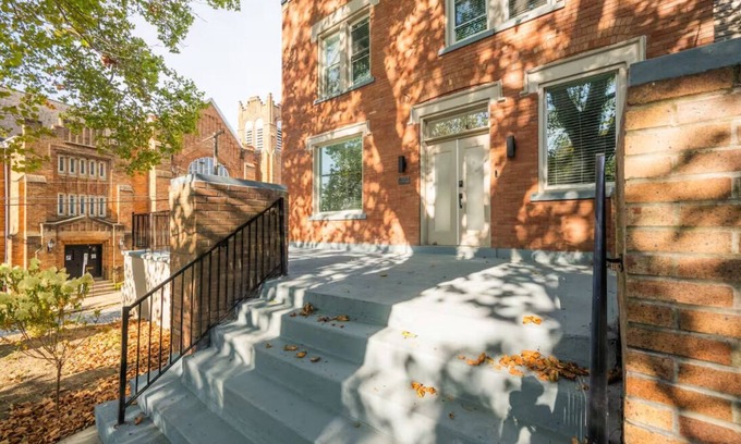 Pittsburgh House | Stay in North Oakland/Hill Section! Private Suite w/Shared Luxury Amenities