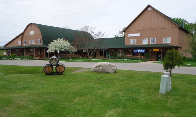 Suttons Bay Apartment | Stay in the heart of Leelanau county wine tasting region. Views to Traverse Bay