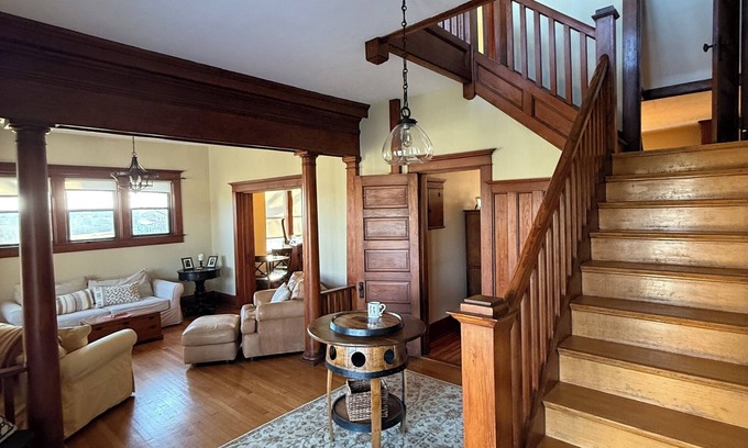 Bloomfield House | Stay in the Heart of Bourbon Country Tranquil Farmhouse Estate