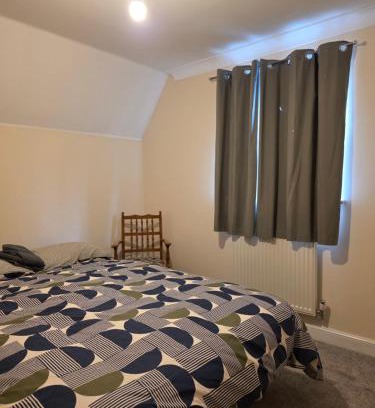 Colchester House | Stay Near Colchester twn centre5