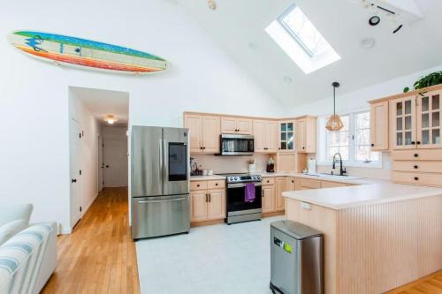 Harwich House | Stay On The Cape Vacation Rentals: Modern Family Retreat In Harwich