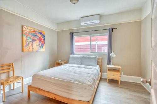 King Apartment | Stay Portland - Elegant & Airy 3BR 2BA in NE Portland