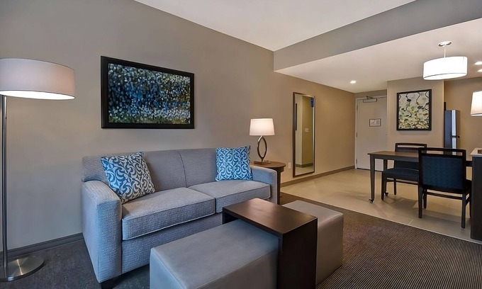 Florida Central Atlantic Coast Hotel | Stay, Relax, and Explore! 2 Spacious Units, Free Breakfast, Full Kitchen, Pool!