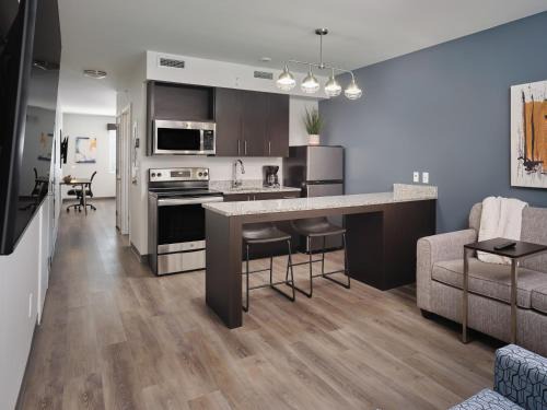 Webster Hotel | stayAPT Suites Houston-NASA/Clear Lake