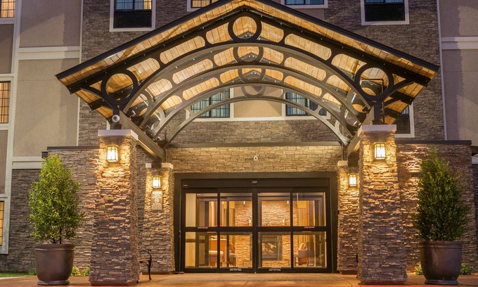 McNeil Hotel | Staybridge Suites Austin North - Parmer Lane by IHG