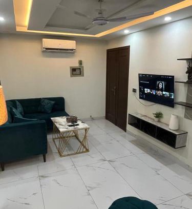 Bahria Town Apartment | Staycation Apartments