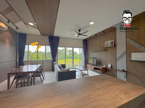 Kuching Apartment | Staycation Homestay 65 Liberty Grove Near Airport