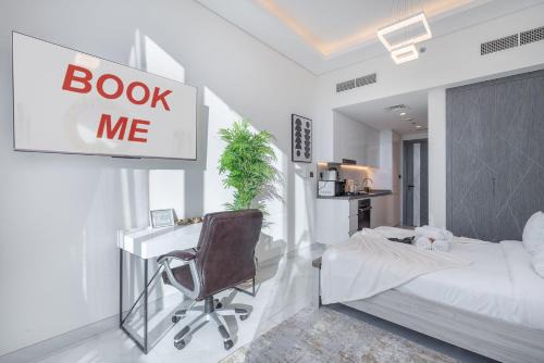 Al Barsha Apartment | StayShort - Delightful Studio in Park Views that Sleeps 2