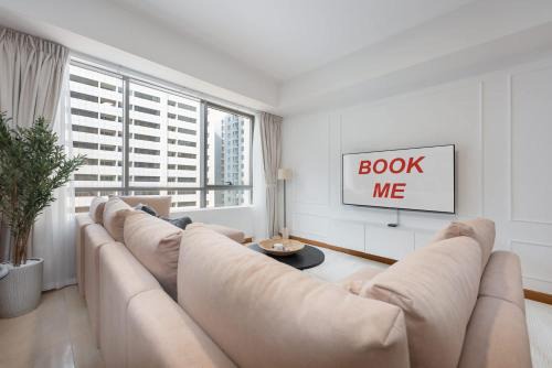 Al Barsha 1 Apartment | StayShort - Spacious 1BR Haven for 2 in Al Barsha