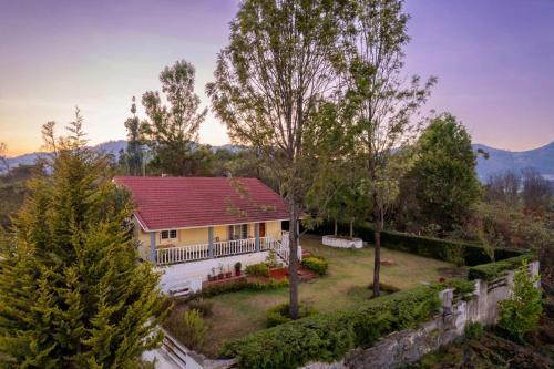 Ooty Villa | StayVista at Casa Pinnacle - Pet Friendly Home with Lawn