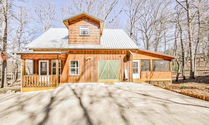 Blairsville House | Steelaway Lodge