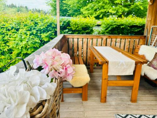 Seekirchen am Wallersee Ski Chalet | Stella's Holzchalet