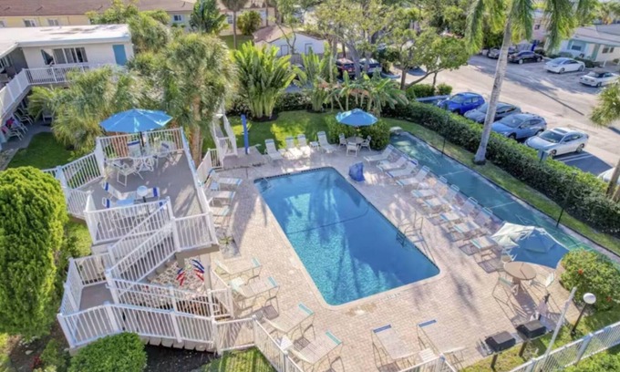 Pompano Beach Apartment | Steps from the beach