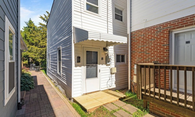 Fredericksburg House | Steps from the Gym: Spacious Rachel’s Retreat Awaits You