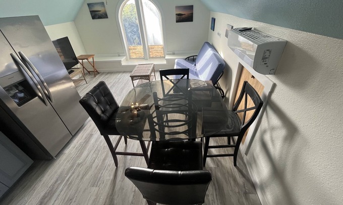 Salvo Apartment | STEPS TO THE BEACH AMPLE PARKING YEAR ROUND FOR FISHING TRAILERS