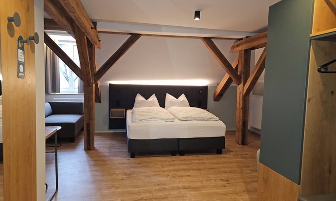 Ergoldsbach Hotel | Stieglers - Restaurant Hotel Biergarten