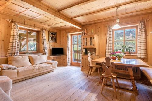 Sarntal Apartment | Stofnerhof Waldduft