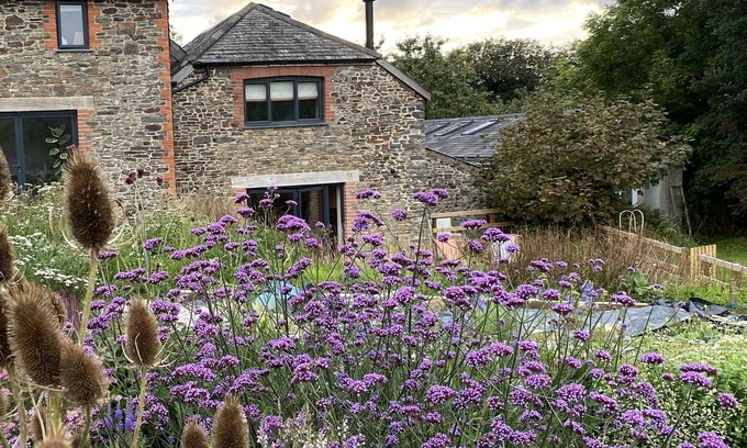 Welcombe House | Stone Barn Nestled in Nature - Dog Friendly
