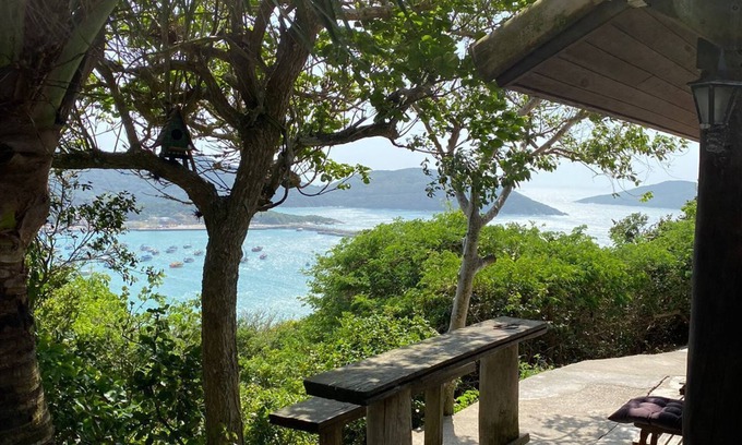 Praia Grande Ski Chalet | Stone Cottage in Pontal do Atalaia