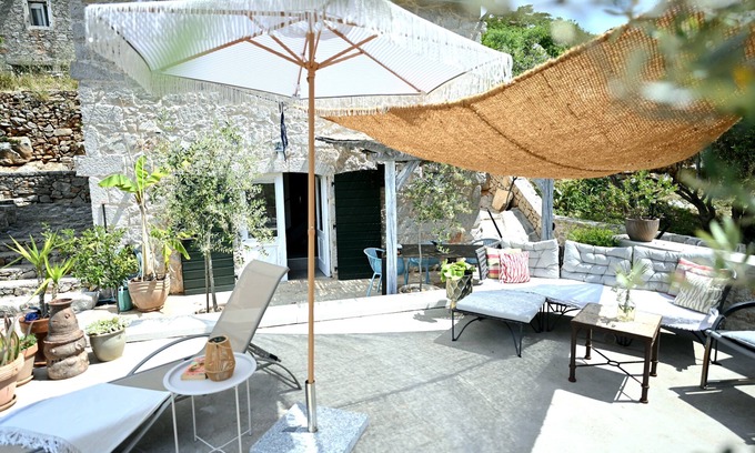 Hvar House | Stone house, large terrace, private use, sea view, hiking trails, nature, Robinson