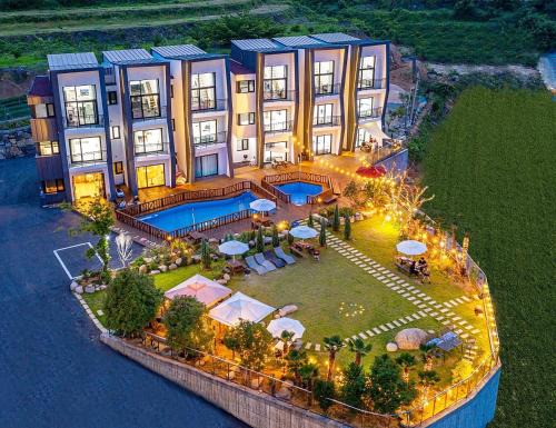 Sibang-ri House | Stonecove Pension