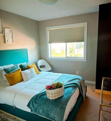 Southeast Calgary House | Stonecroft House