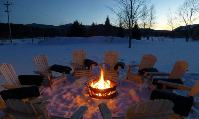 Morrisville Cabin | Stowe Log Cabin: Fireplace, Hot Tub, Views, fast Wi-Fi