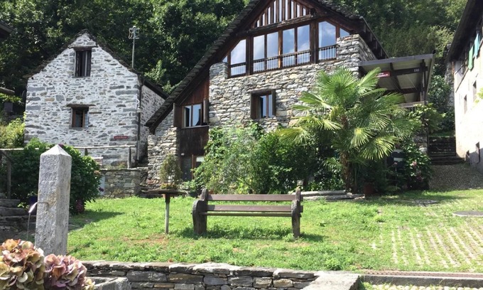 Aurigeno Apartment | Studer House