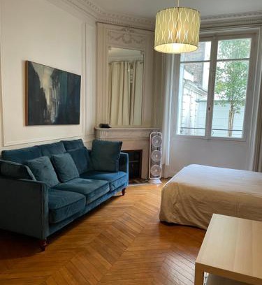 Auteuil Apartment | Studio à Paris près du Pont Mirabeau et Tour Eiffel