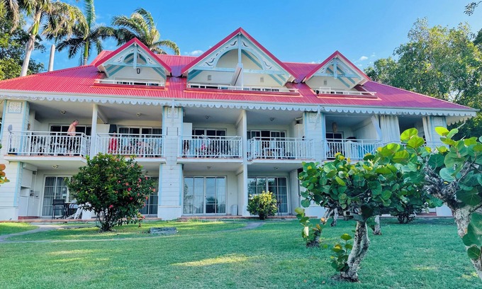 Grande-Terre Apartment | Studio 1 Belle Vue MER - Résidence Pierre & Vacances Sainte-Anne (Guadeloupe)