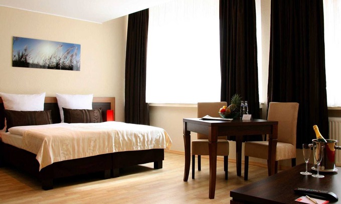 Bant Hotel | Studio apartment - home hotel