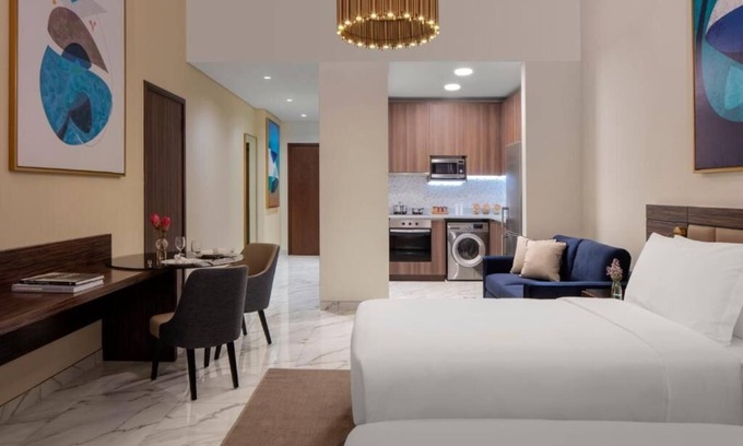 Dubai Media City Apartment | Studio Apartment Near The Media Lounge Palm Ab