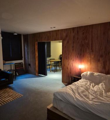 Busanjin Apartment | STUDIO BIS Licensed jeonpo Cafe street King beds 3-min subway