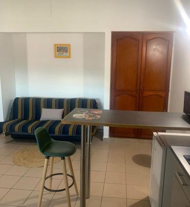 Saint-Louis Apartment | Studio chez Nadji