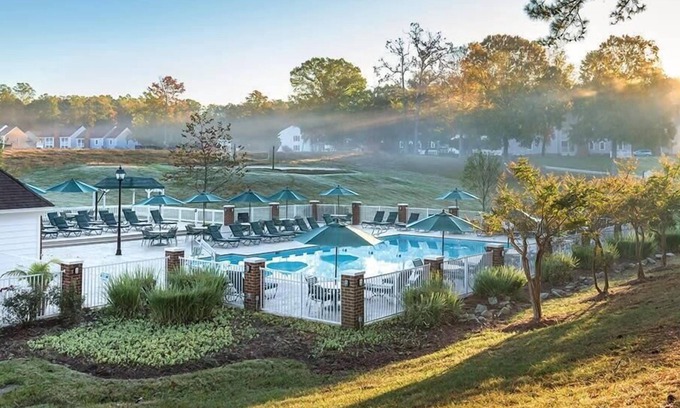 Williamsburg Condo | Studio Condo Vacation in Williamsburg Historic