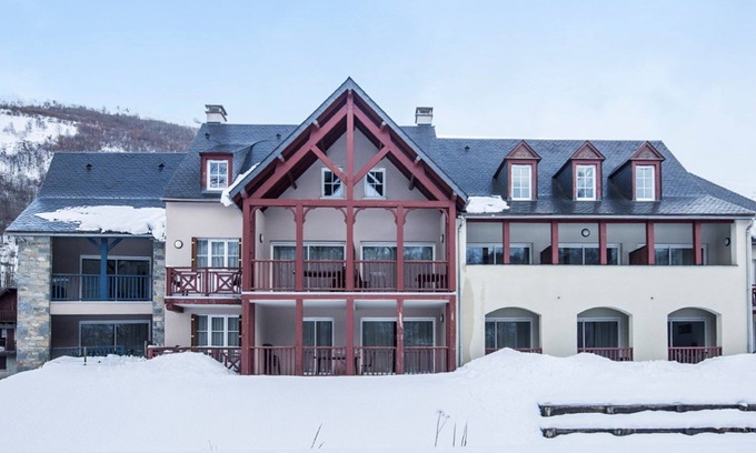 Peyragudes Apartment | Studio Confortable Proche à 2 Stations de Ski!