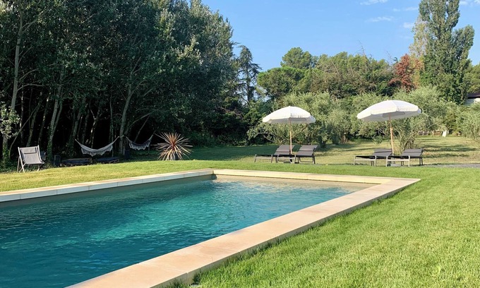 Noves Apartment | Studio equipped Verde "Au Bout Du Chemin", Domaine de Bournissac, Noves