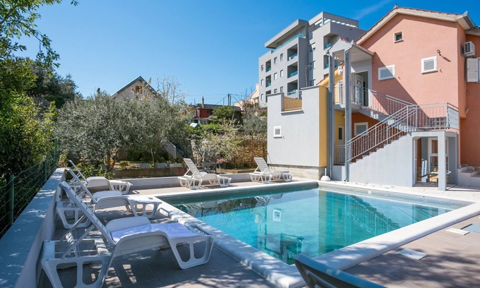 Mejasi Apartment | Studio flat with terrace Split (AS-21026-a)