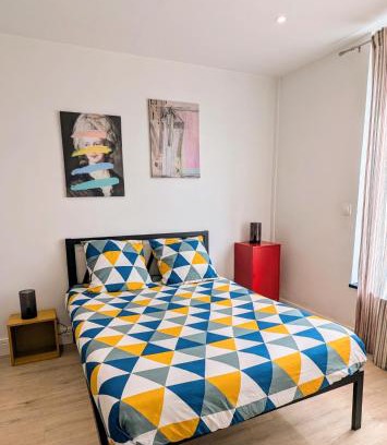 Charleville-Mezieres Apartment | STUDIO HELSINKI - Style et Modernité